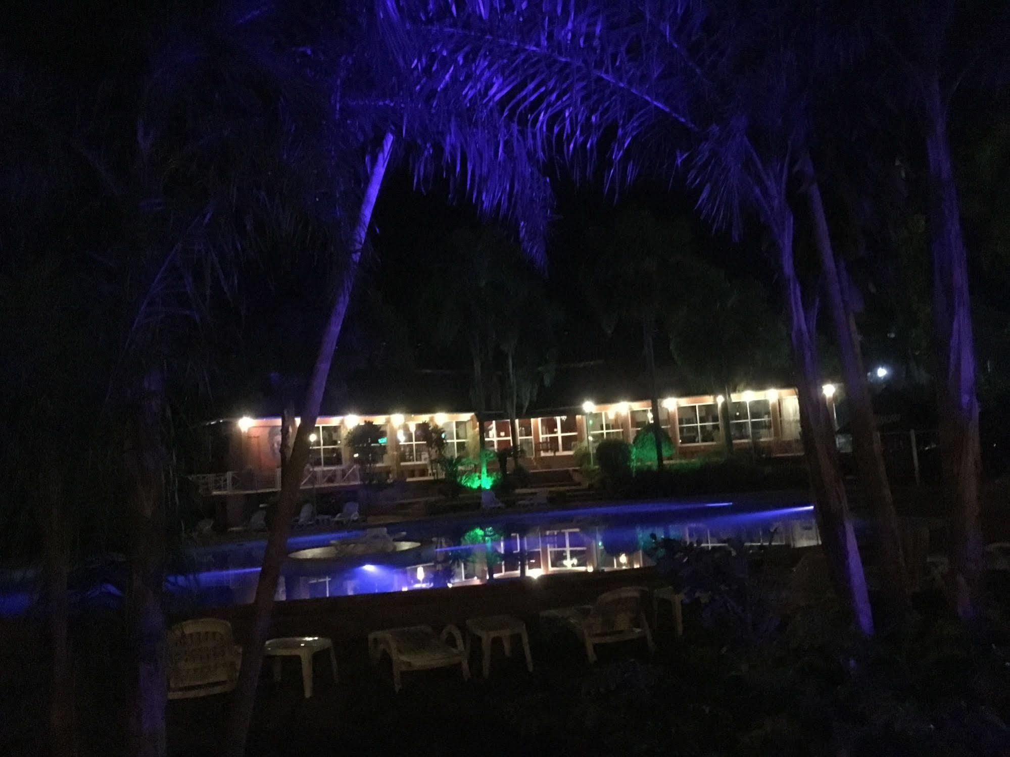 Iguazu Inn Hostel Πουέρτο Ιγκουασού Εξωτερικό φωτογραφία