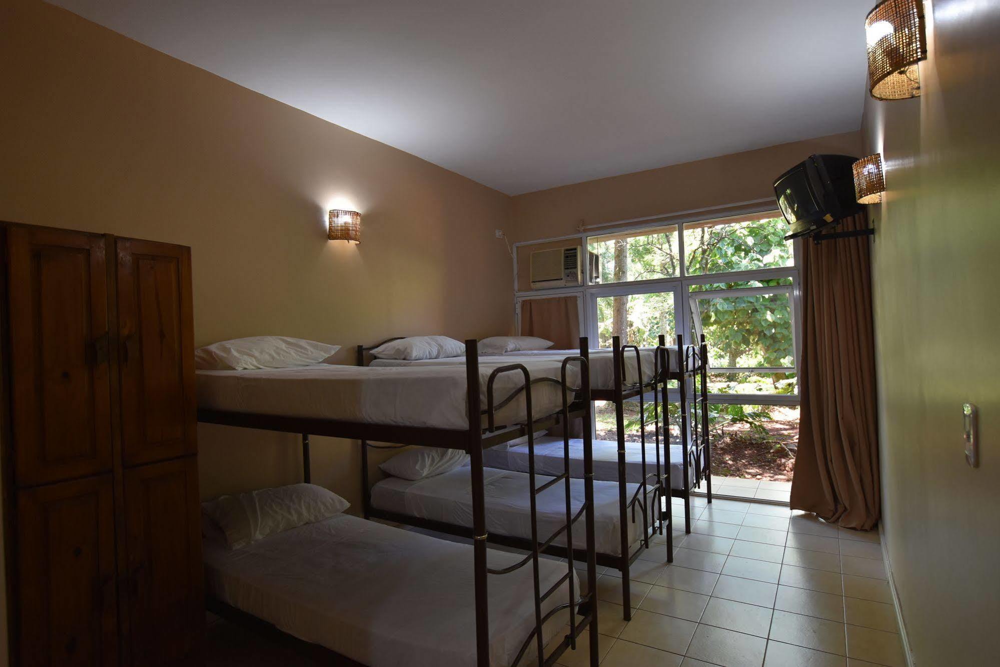 Iguazu Inn Hostel Πουέρτο Ιγκουασού Εξωτερικό φωτογραφία