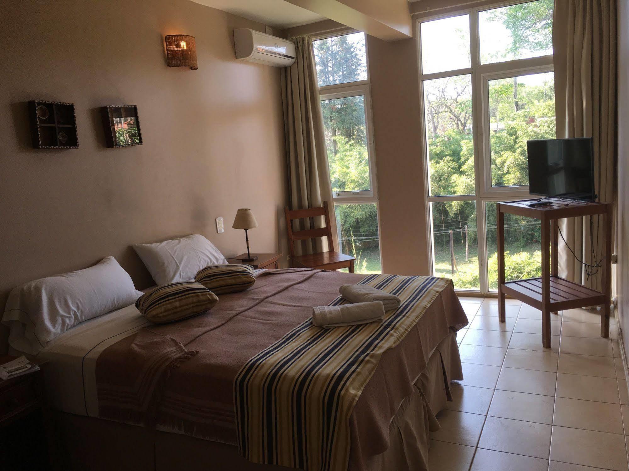 Iguazu Inn Hostel Πουέρτο Ιγκουασού Εξωτερικό φωτογραφία